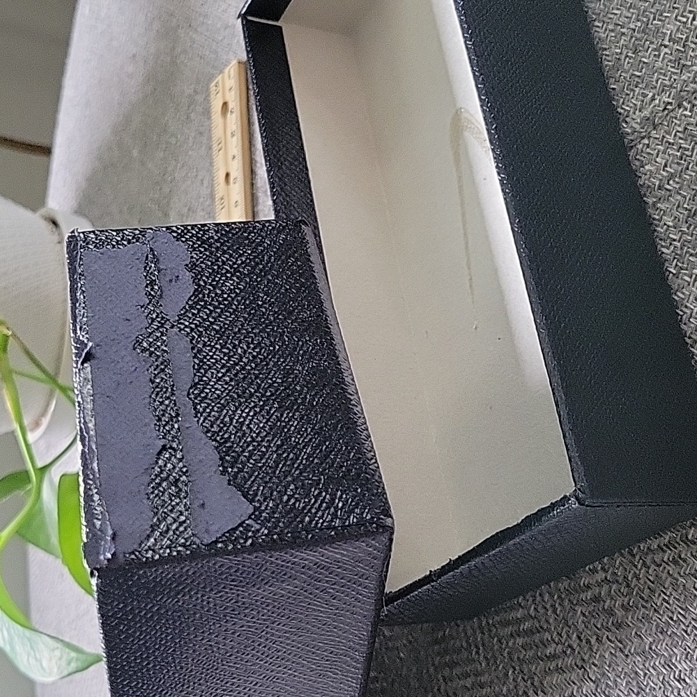 Textured Prada Box (only) - Picture 7 of 7
